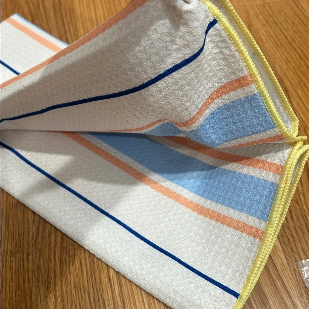 Room Essentials Everyday Striped Pastel Kitchen Towel Hand towel new without tag
